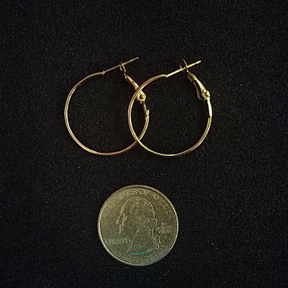 Extra small Gold hoop earrings